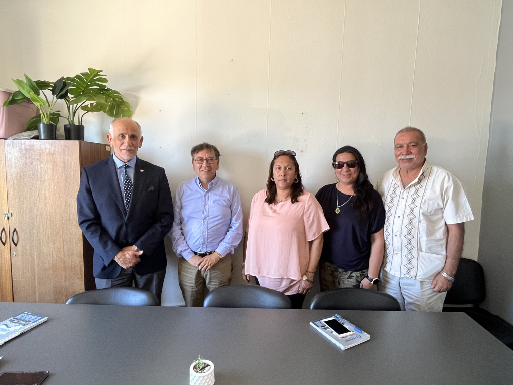 DIRECTOR DAEM RECIBIÓ A DIRIGENTES COMUNALES Y REGIONALES DEL COLEGIO DE PROFESORES